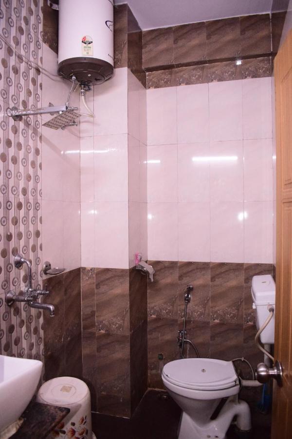 Ds Residency Home Stay Varanasi Ngoại thất bức ảnh