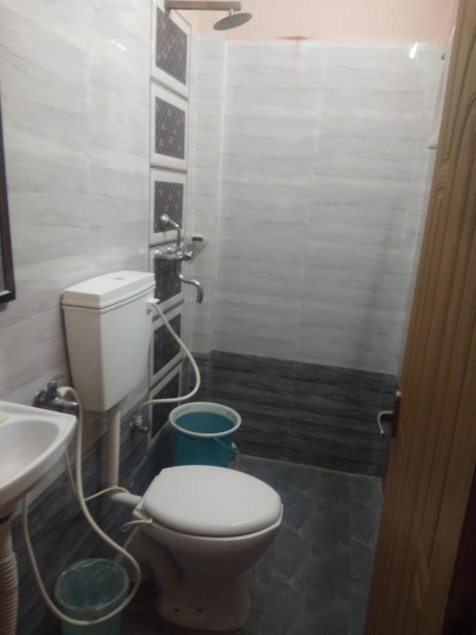 Ds Residency Home Stay Varanasi Ngoại thất bức ảnh